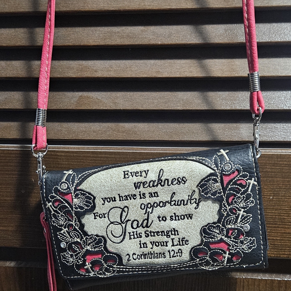 Small Embroidered Women's Wallet/Purse